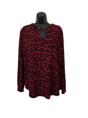 Anne Klein Red and Black Leopard Print V-Neck Blouse Sz L